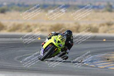 media/Dec-08-2024-CVMA (Sun) [[267e5a7075]]/Race 2-Amateur Supersport Open/